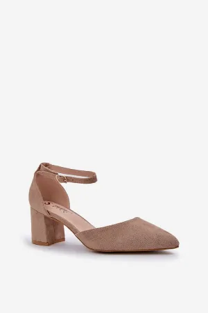 Block heel pumps