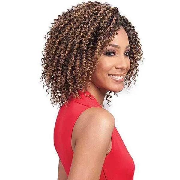 Bobbi Boss African Roots Collection Crochet Braid - 2X BRAZILIAN WATER CURL 6"