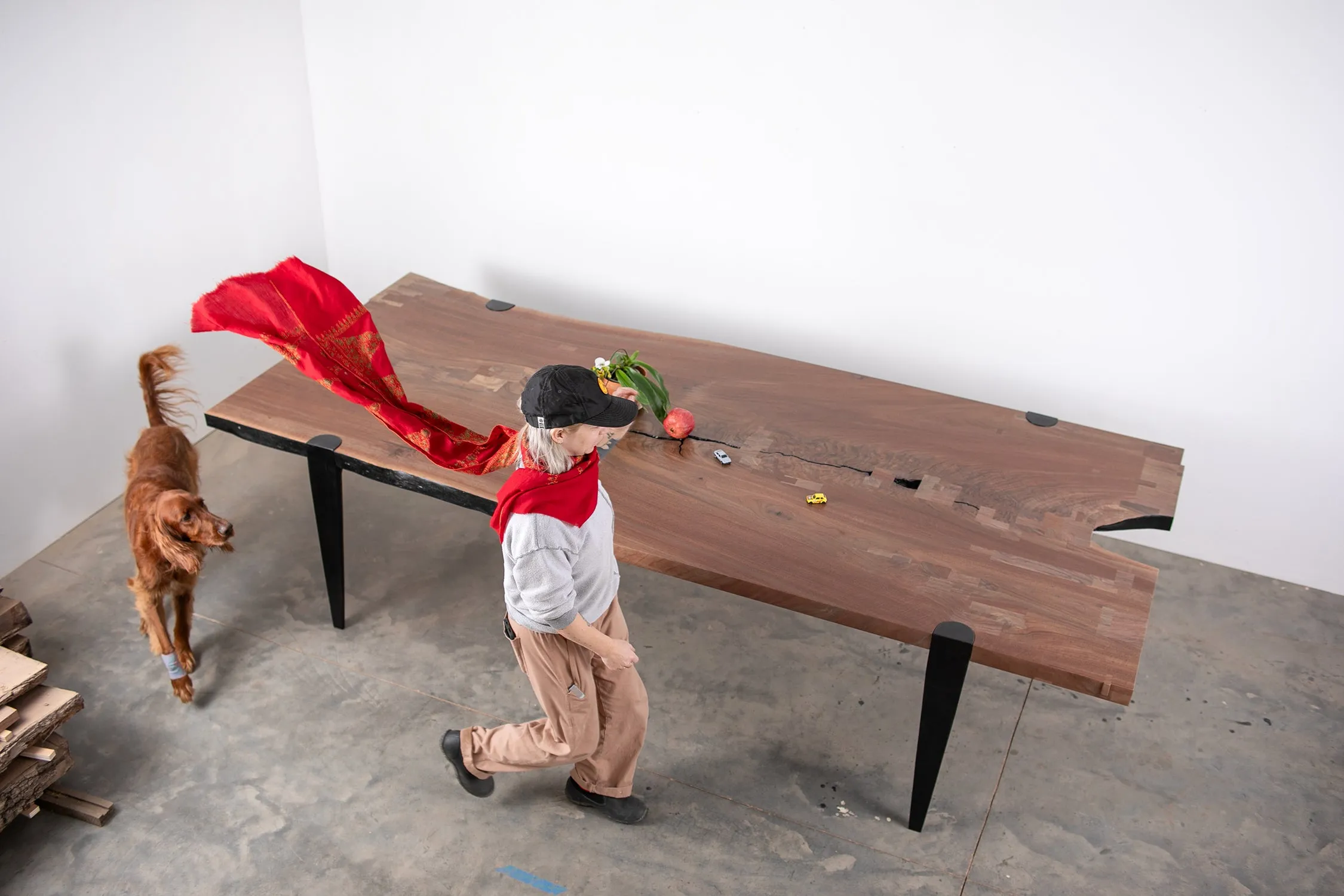 CRITICAL MASS DINING TABLE