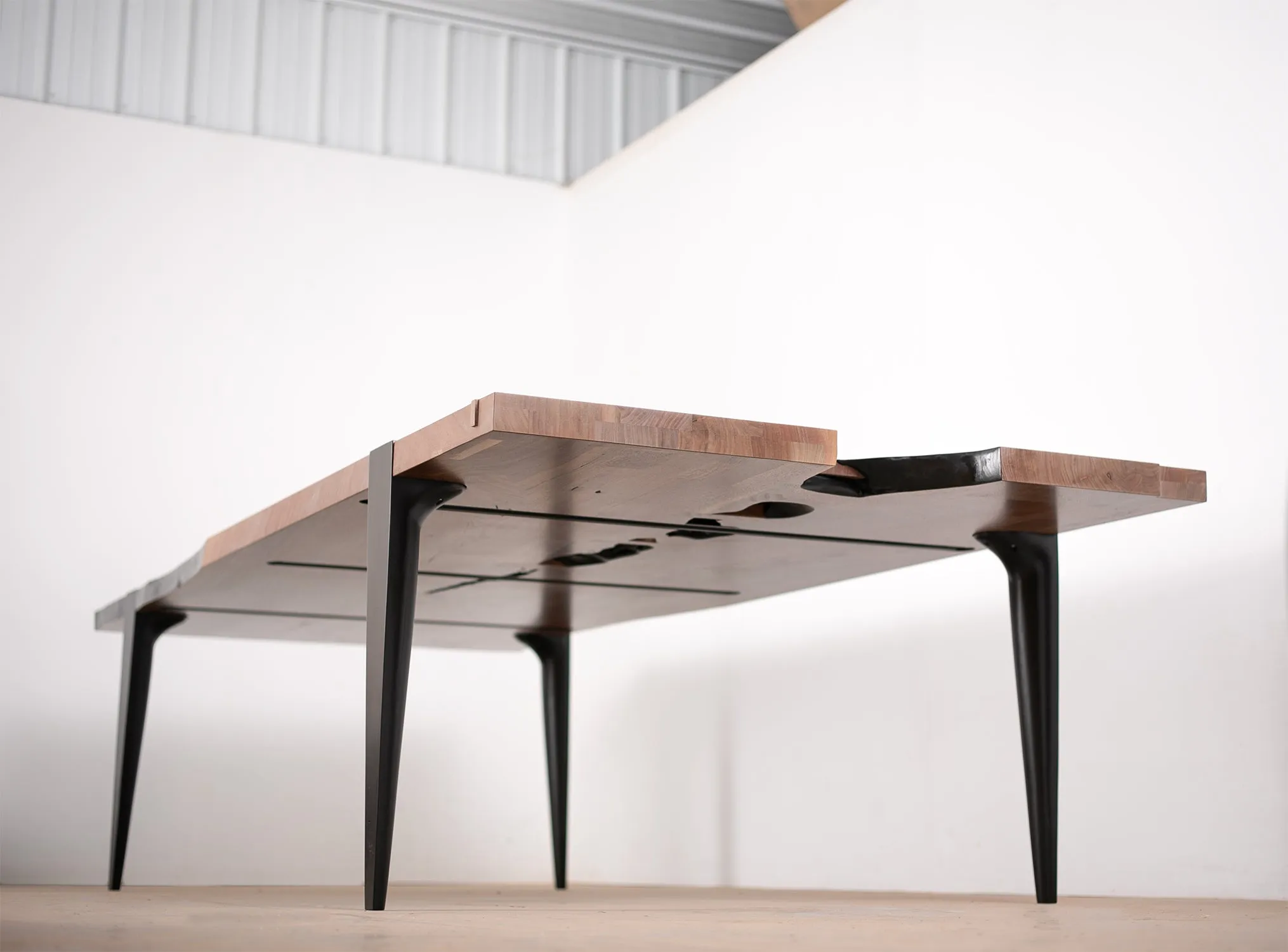 CRITICAL MASS DINING TABLE