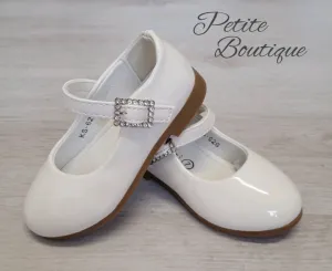 Girls white patent diamanté buckle shoesh