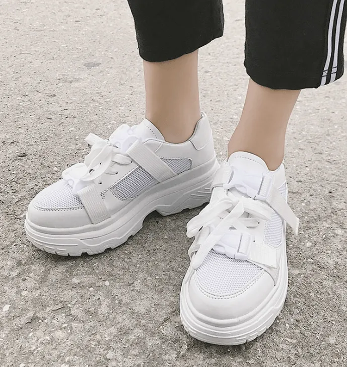 Ins super fire shoes breathable mesh small white shoes running shoes laced platform sports shoes