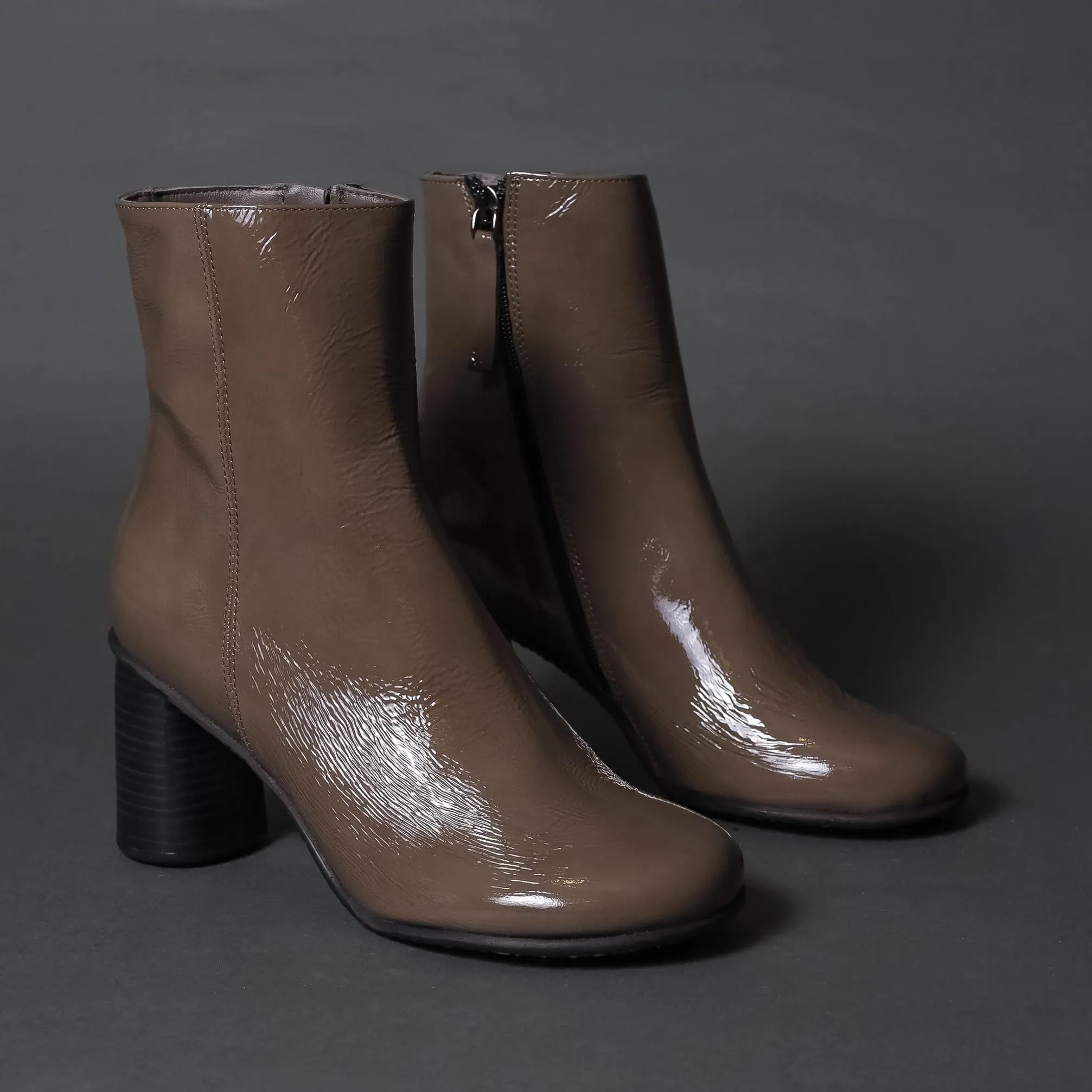 Lia01-taupe-2.0