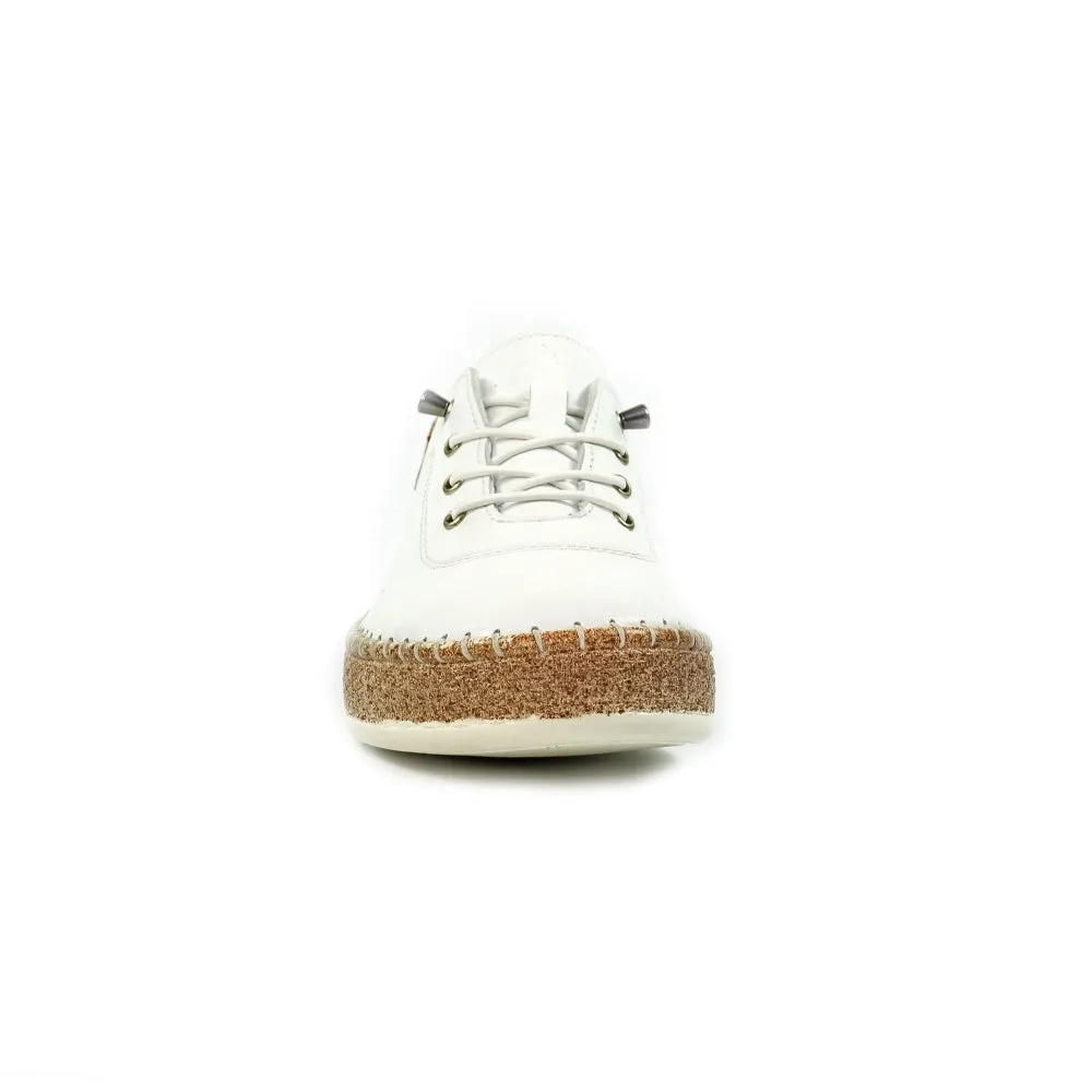 Lunar Evie White Lea Plimsoll