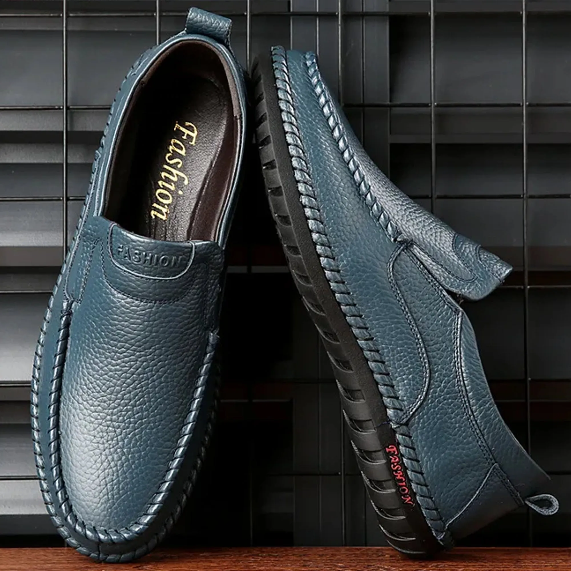 Mens Wide Boat Shoes