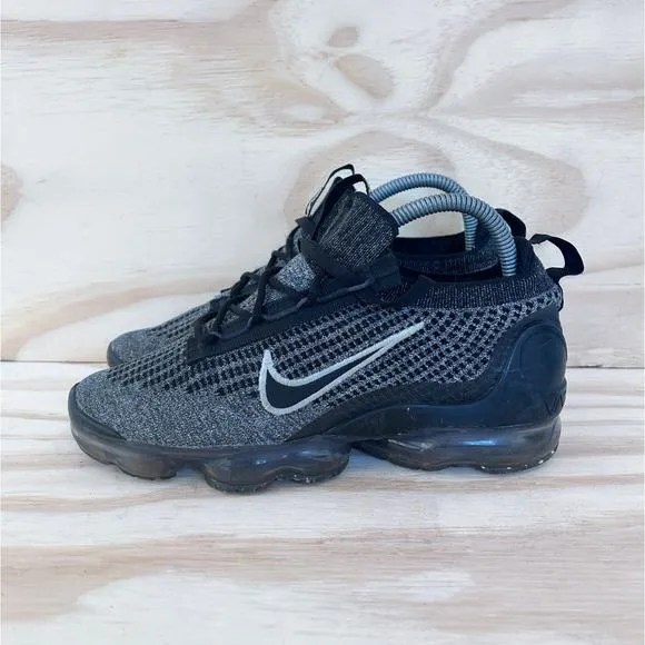 Nike - Air Vapormax FK - Sneakers - Black - Kids Big Unisex - 5.5Y - DB1550-006