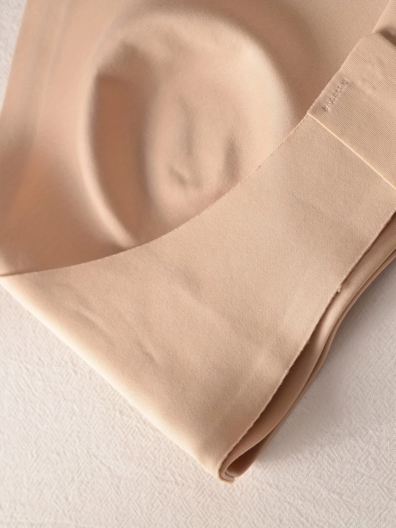 Silky Bustier Bra for Women - Elegant Seamless, Anti-Slip, No Underwire, Front Closure