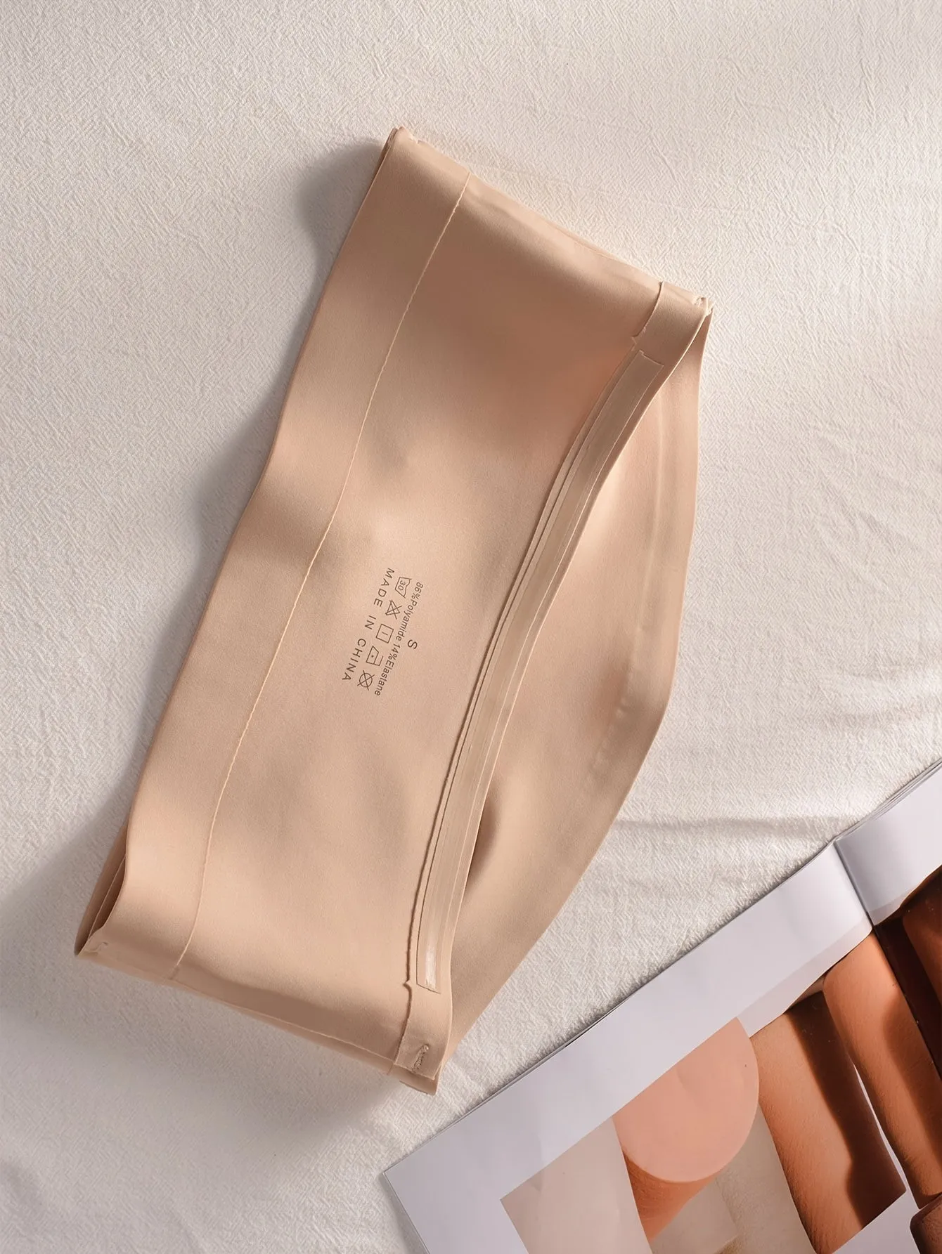 Silky Bustier Bra for Women - Elegant Seamless, Anti-Slip, No Underwire, Front Closure