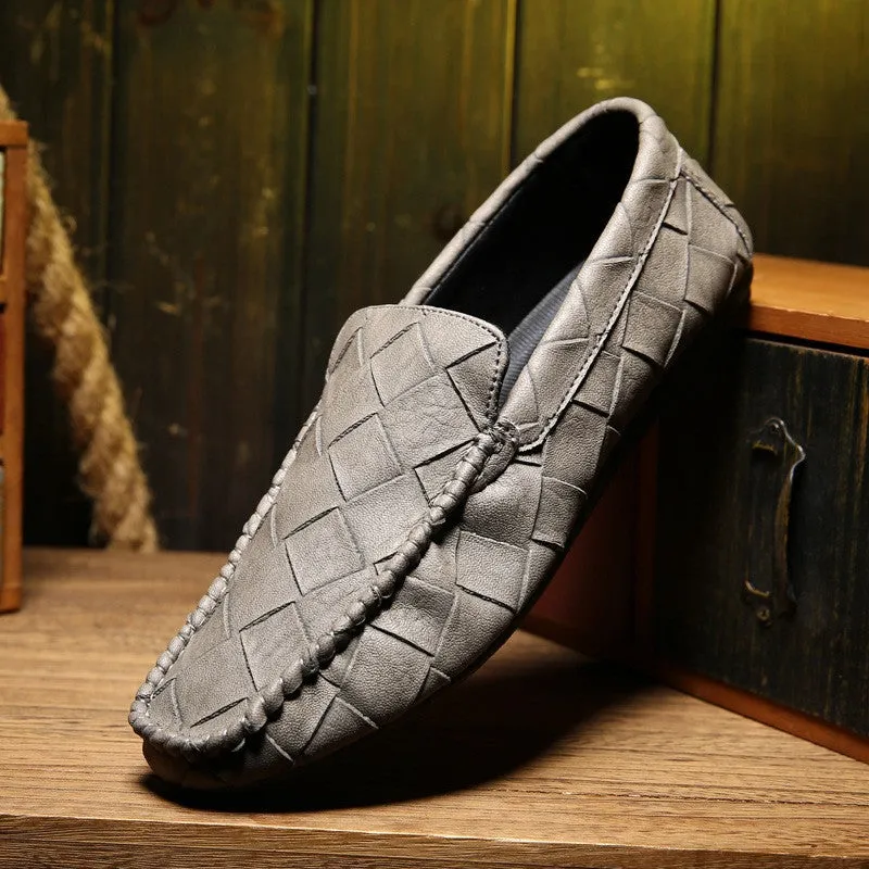 Summer men boat shoes casual mocassin men hand sewing soft shoes breathable Hole hole men shoes k81