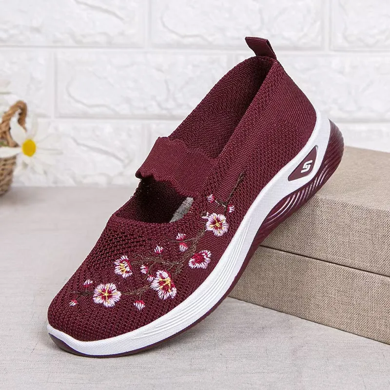 TRACY | ORTHOPAEDIC SLIP-ON SHOES WITH FLOWER EMBROIDERY