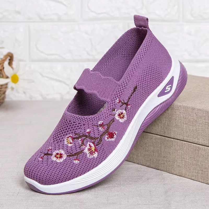 TRACY | ORTHOPAEDIC SLIP-ON SHOES WITH FLOWER EMBROIDERY