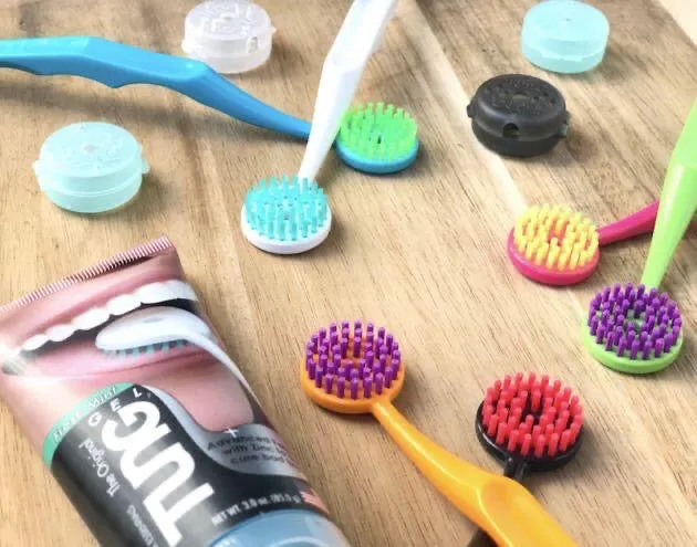 Tung Brush (with sample gel sachet)