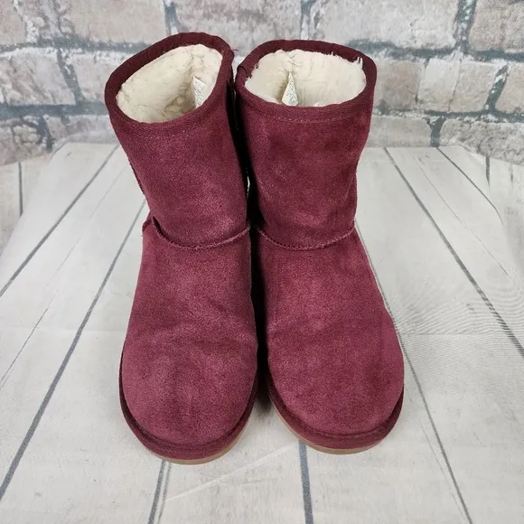 UGG Koolaburra Suede Leather Shearling Fur Lined Winter Boots Cranberry Size 4