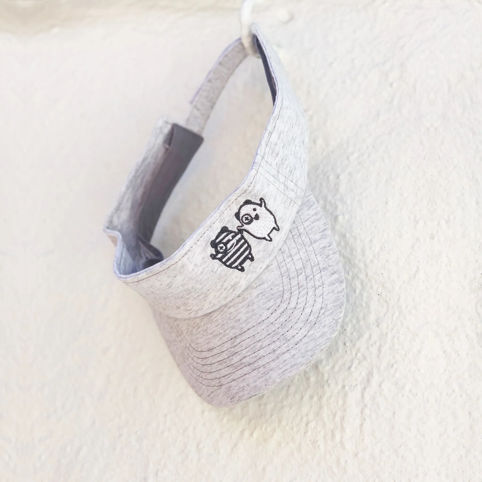 X   O Sun Visor